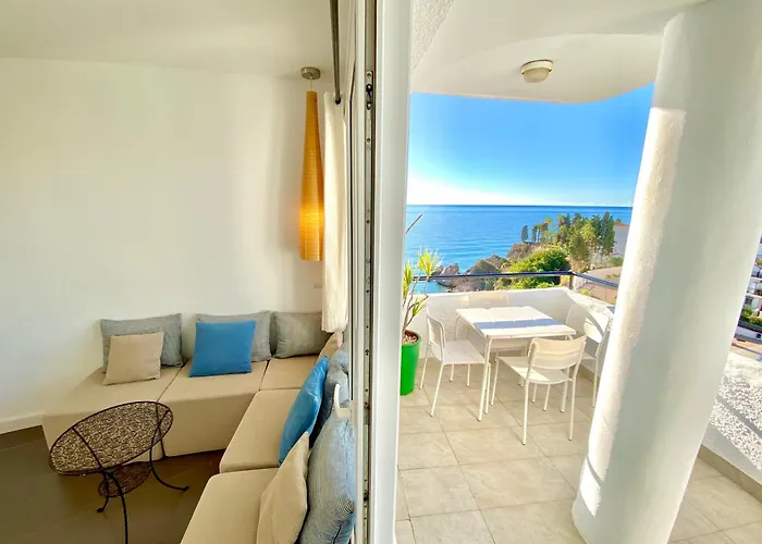 شقة Modern Stunning Sea Views And Pool